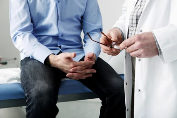 Pembesaran Prostat vs. Kanker Prostat: Bagaimana Membedakannya?